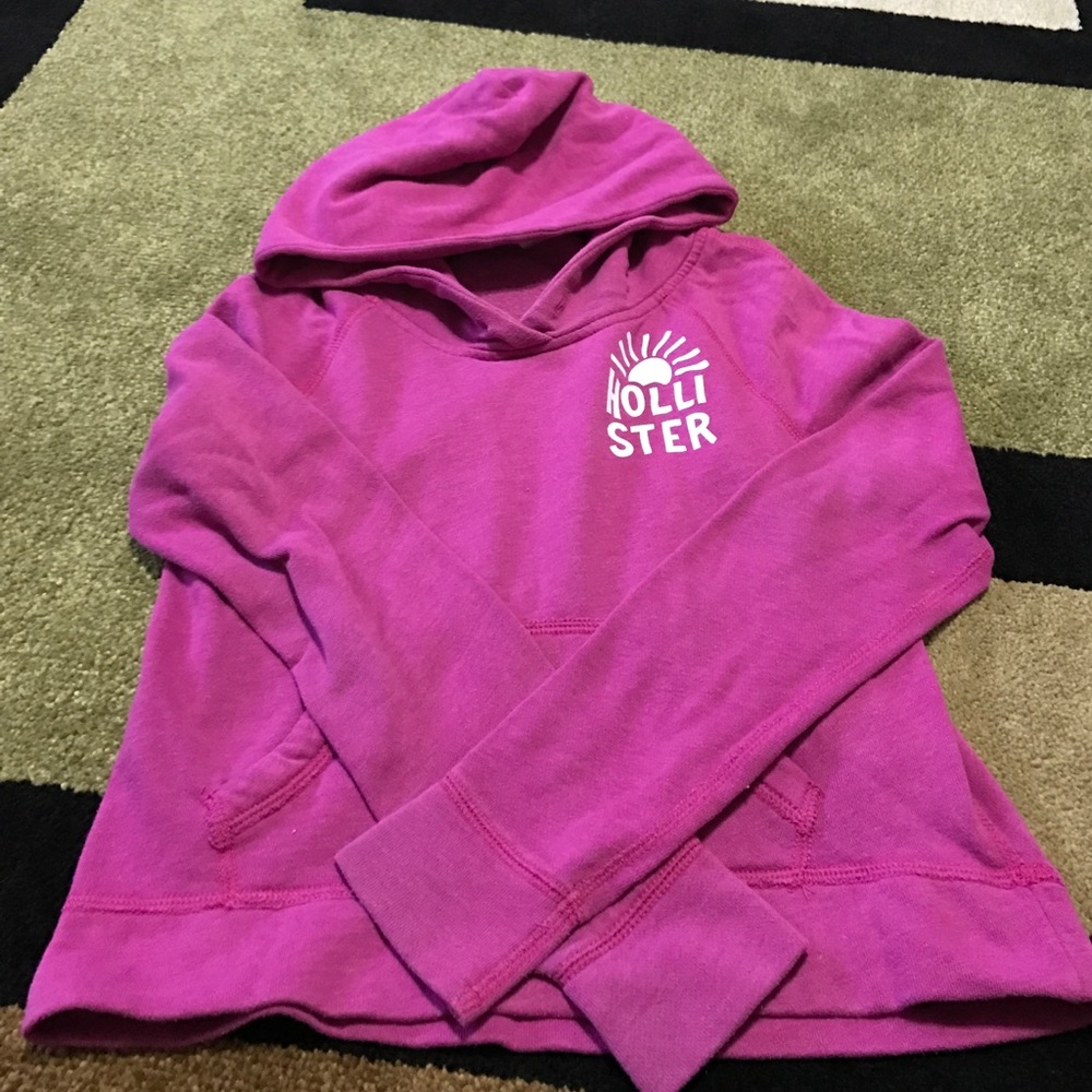 Pullover sweatshirt