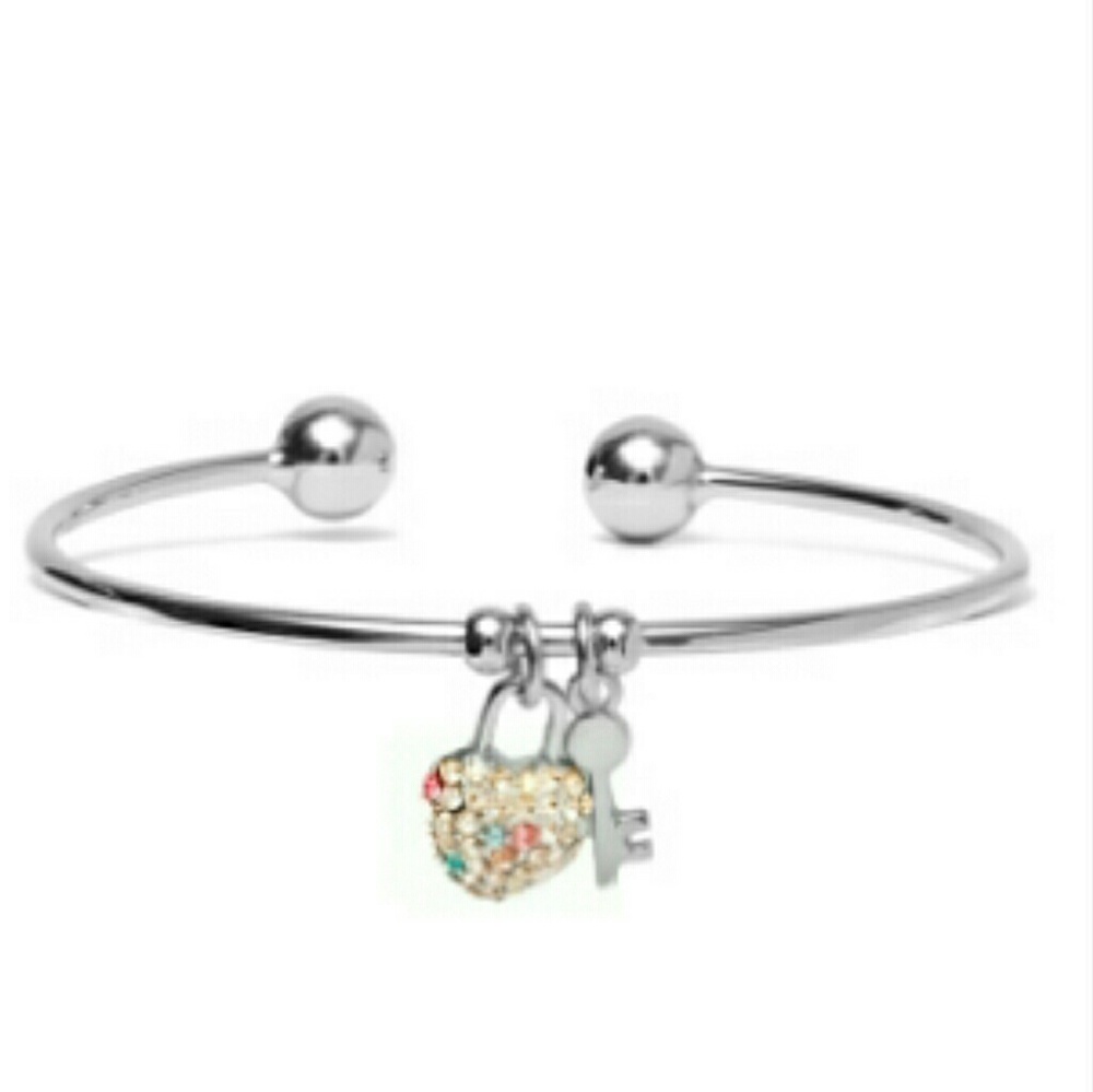 Cuff Bracelet w/Swaroski Crystals - Picture 3 of 5
