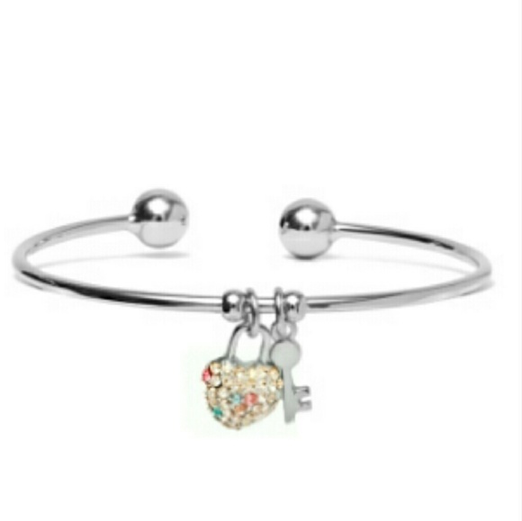 Cuff Bracelet w/Swaroski Crystals - Picture 3 of 5