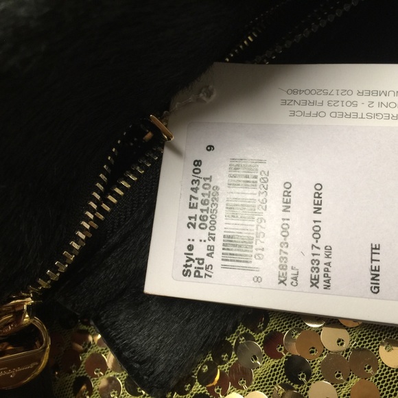 ❤️SOLD ❤️Salvatore Ferragamo Ginettebag - Picture 6 of 6