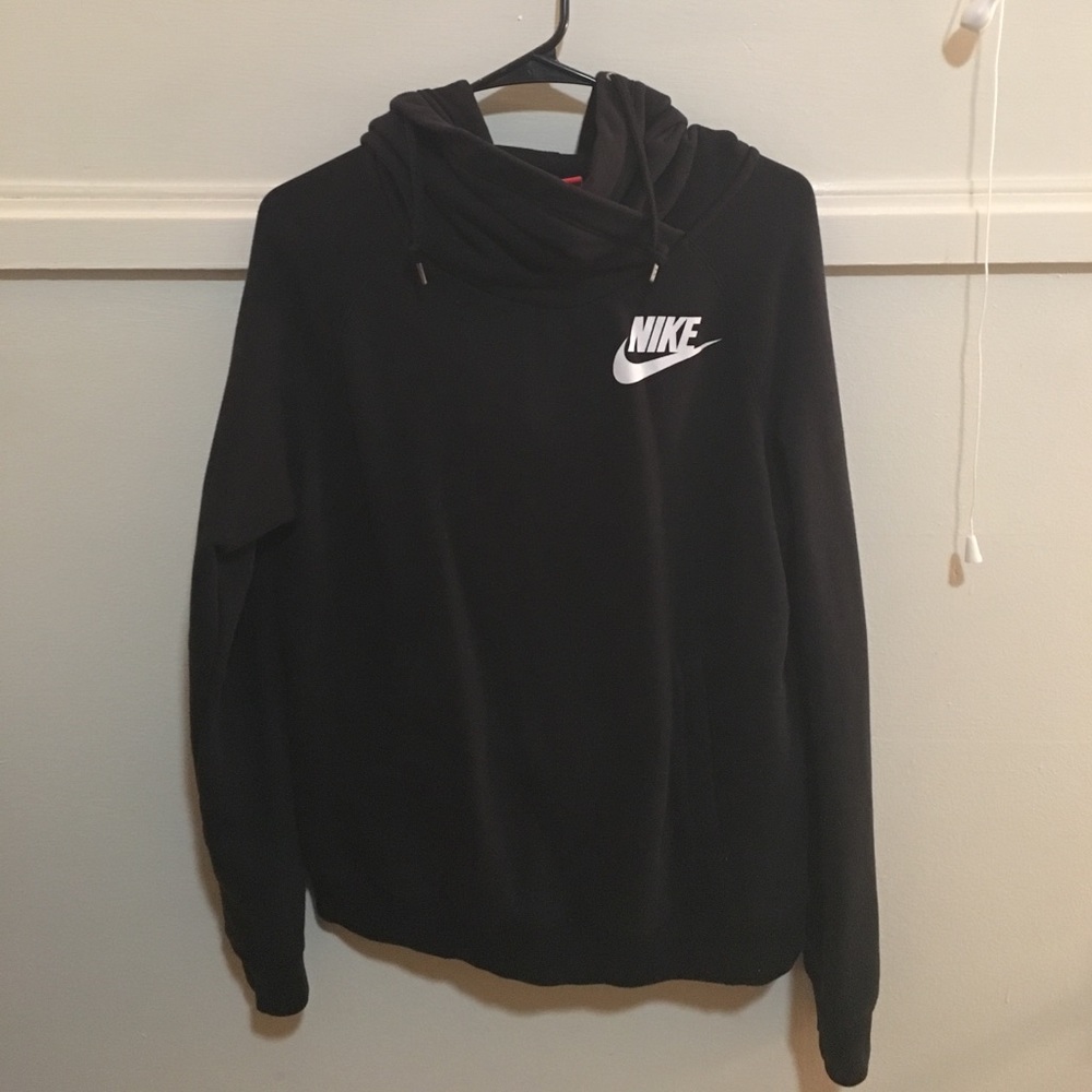 Nike Rally Funnel neck hoodie