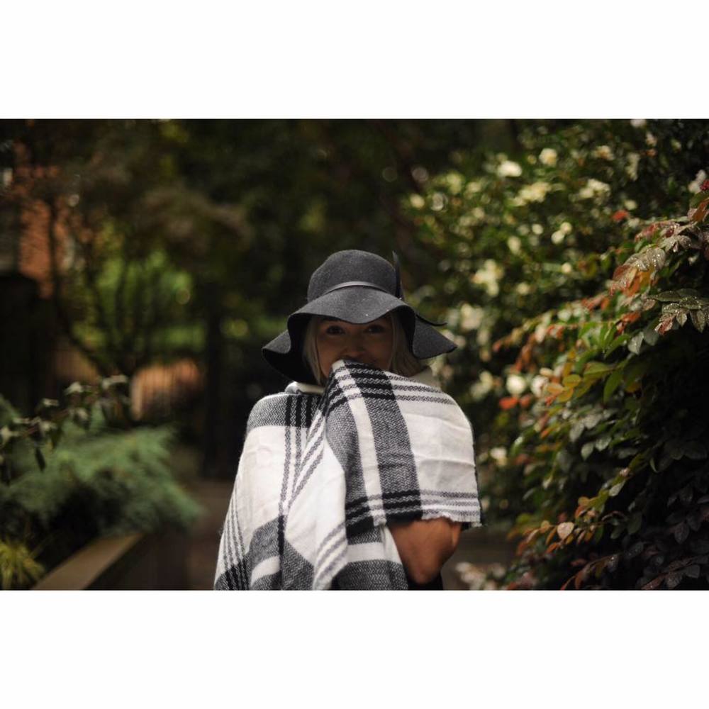 Meet your Posher, Molly