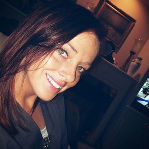 Meet your Posher, Jennie