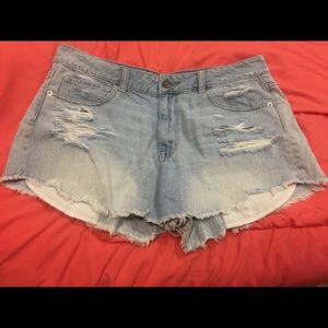American Eagle Size: 12 High Waisted Shorts