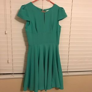 Tiffany blue 1960s-inspired dress