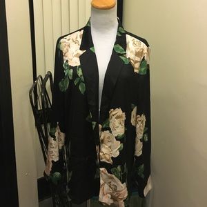 Forever 21 thin shiny floral Polyester blazer