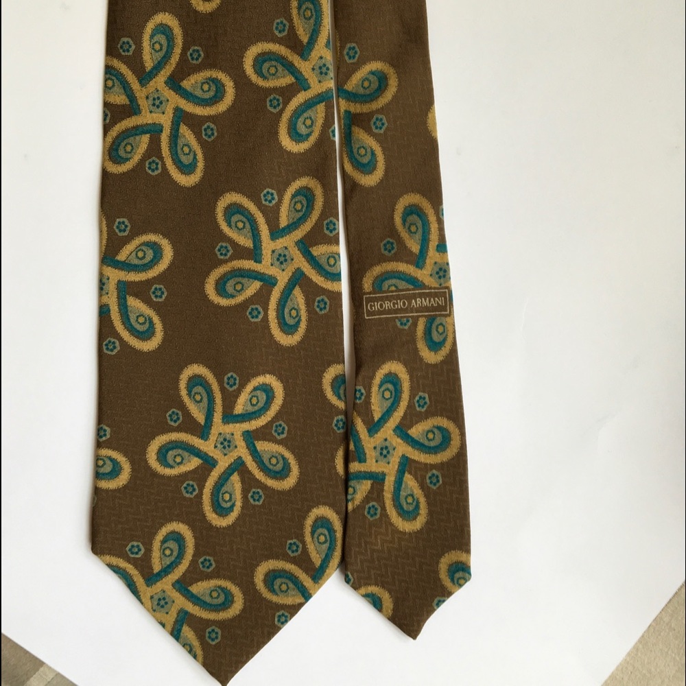 👔 Vintage Armani silk tie