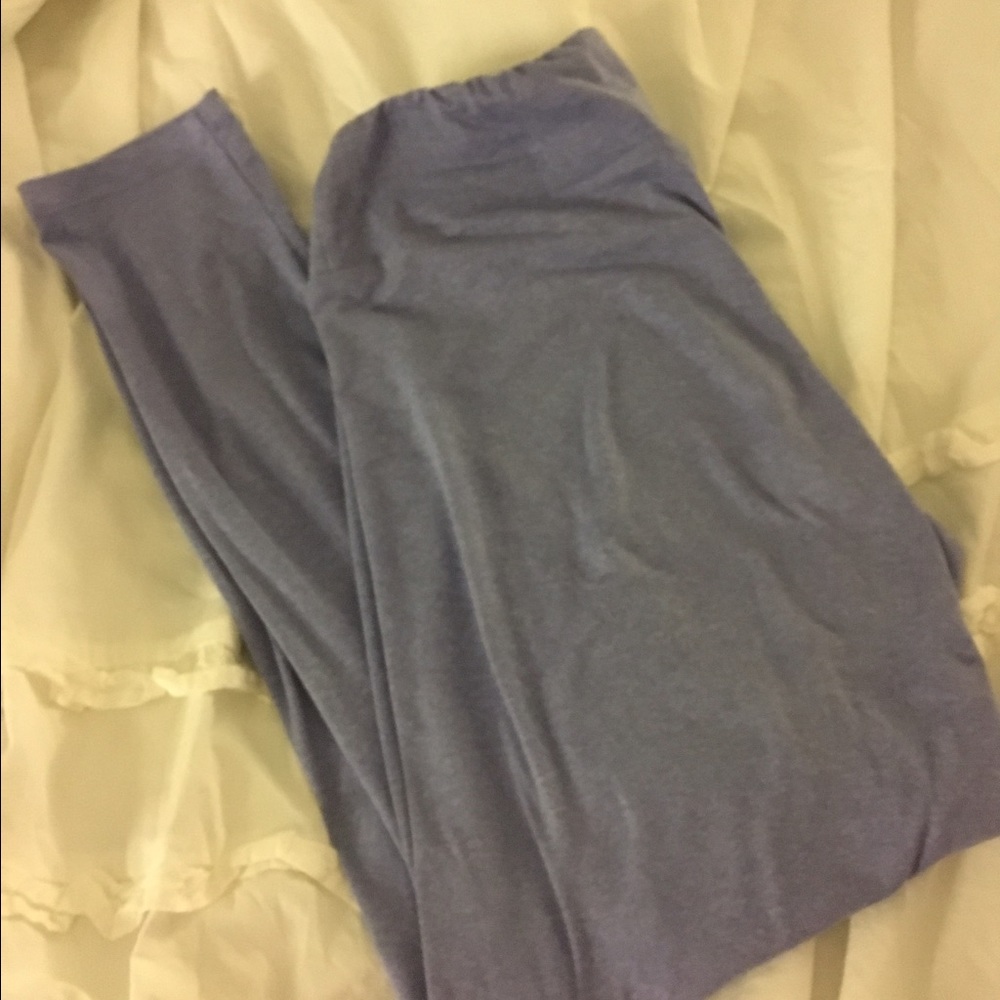 Heathered blue Lularoe leggings. One size.