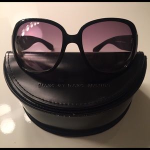 MARC JACOBS oversized sunglasses