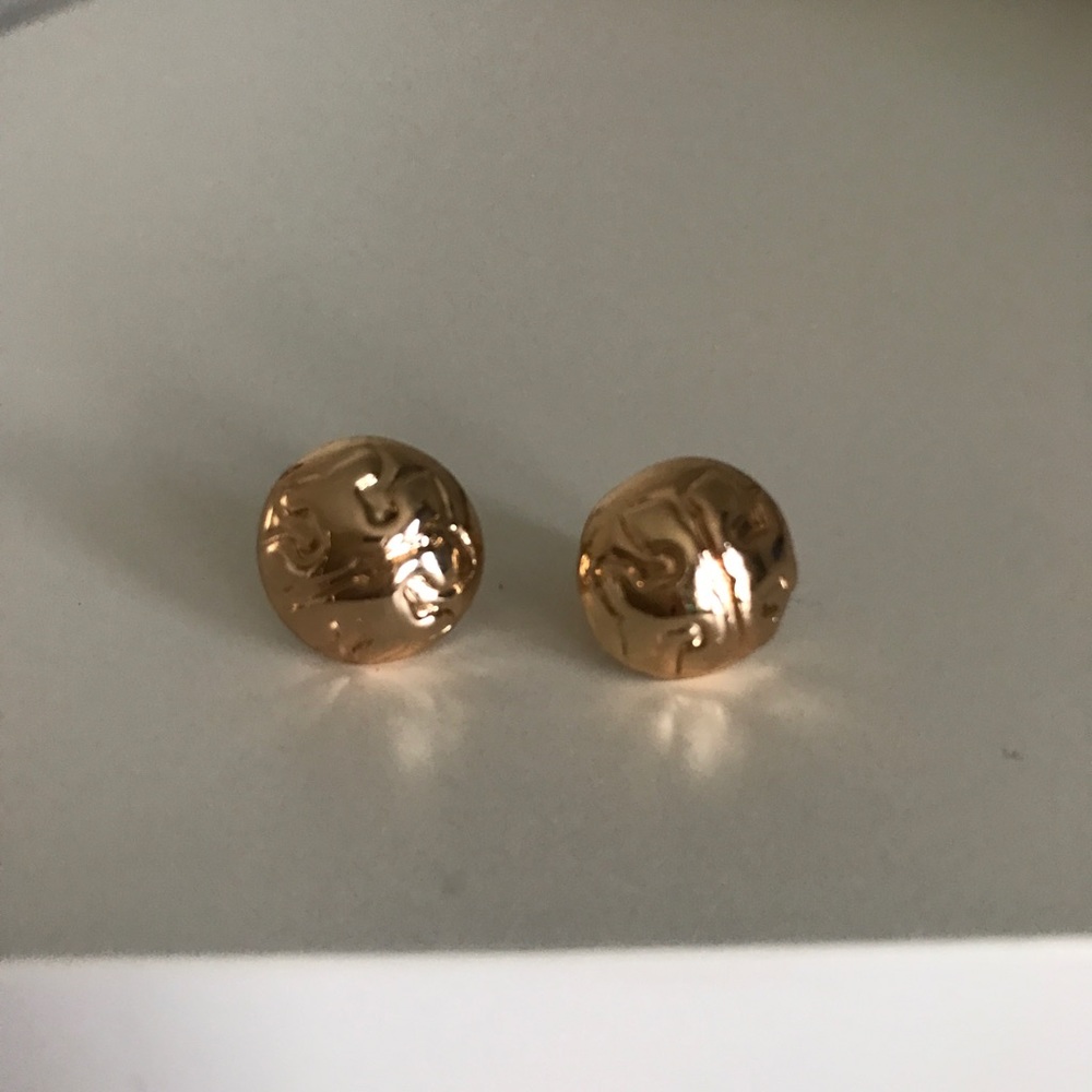 Dome earrings