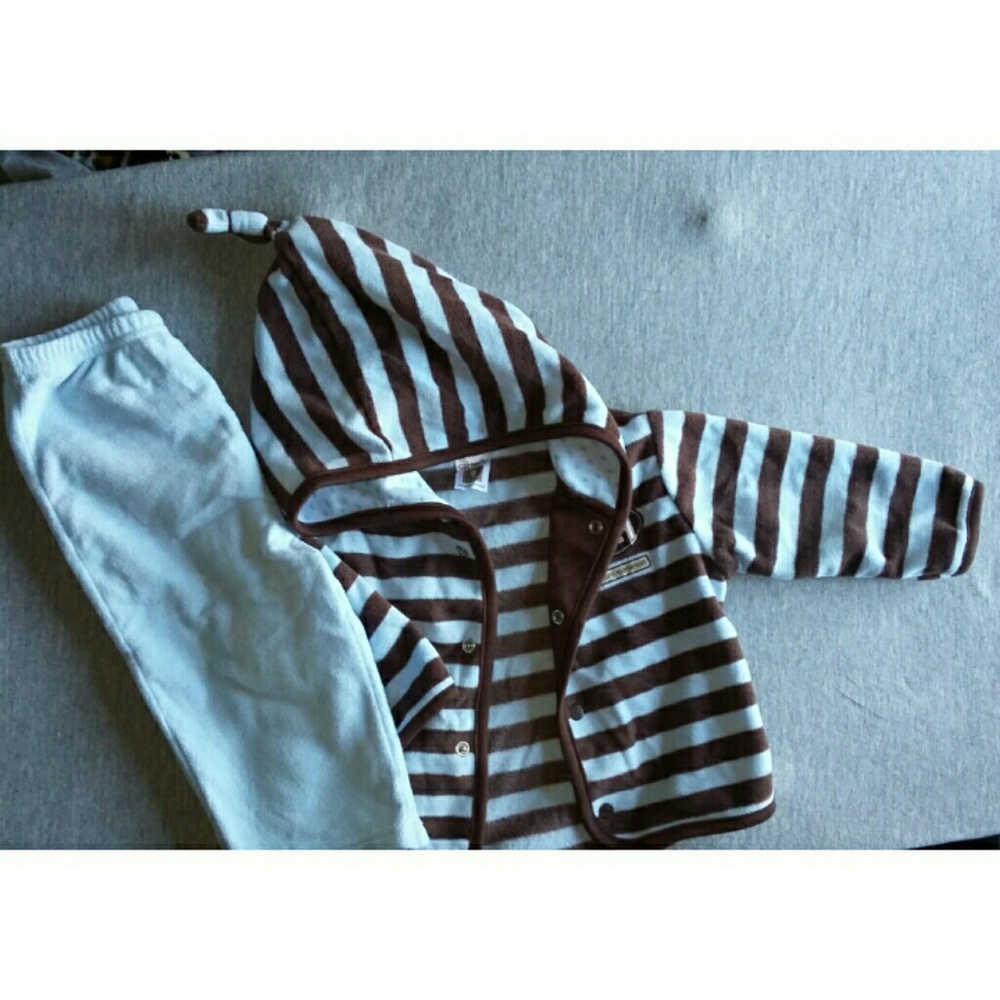 9mos stripe fleece set