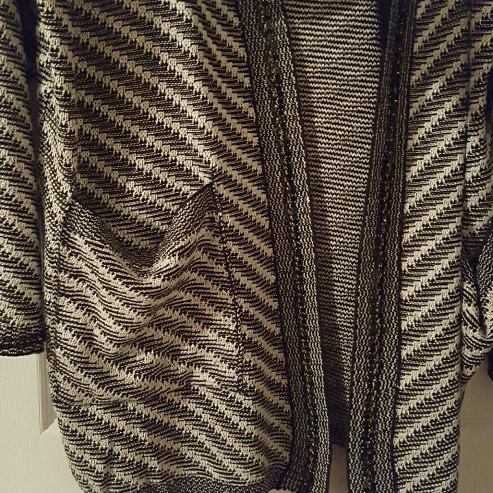 NWT! PLUS SIZE OPEN FRONT CARDIGAN - Picture 3 of 3