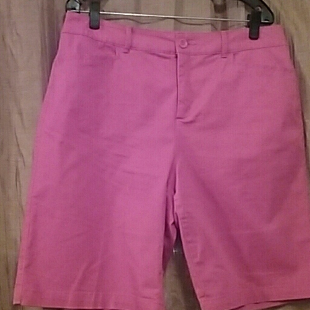 Ladies shorts