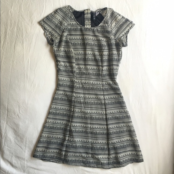 Fit and Flare dress - Picture 1 of 2