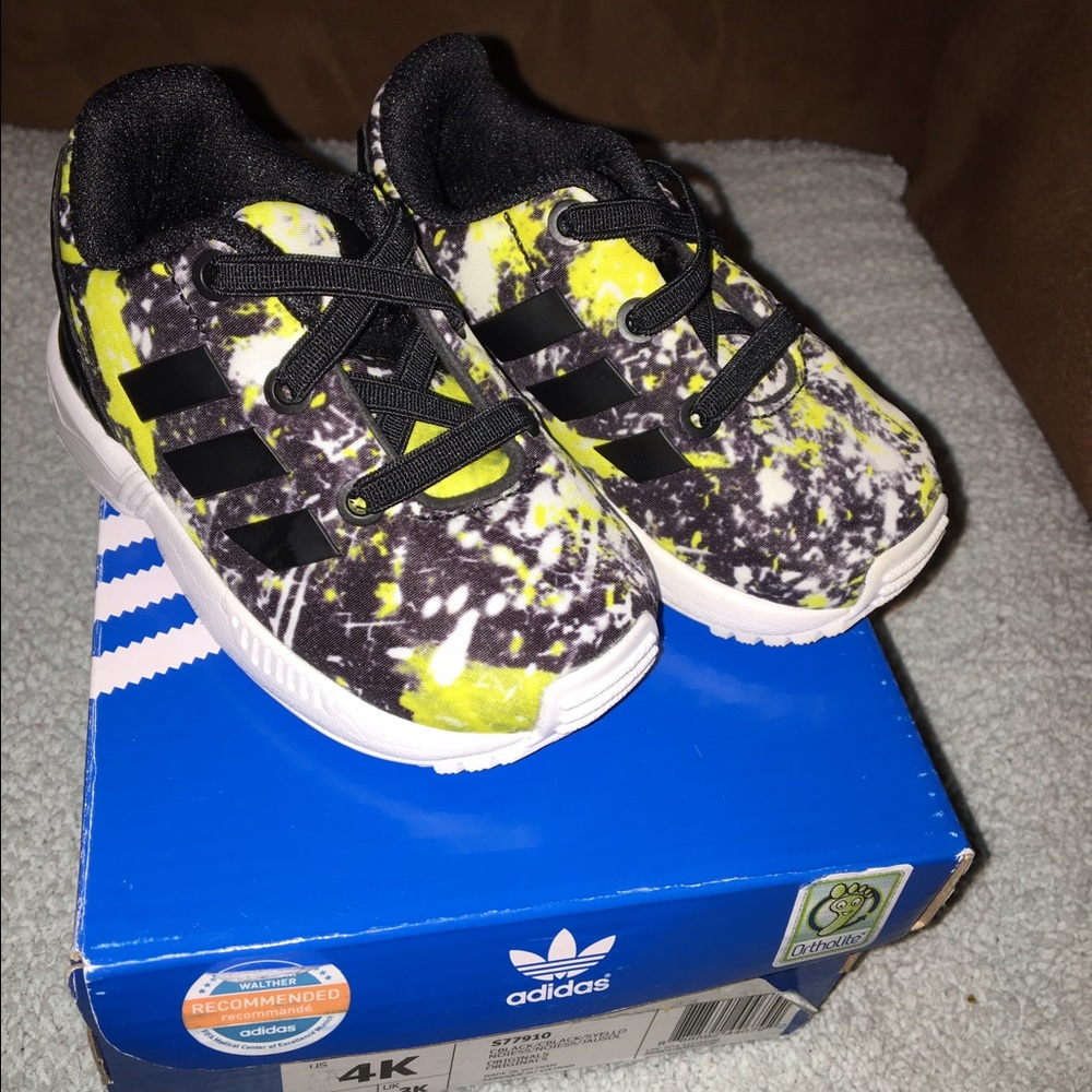 Adidas Flux toddler shoes, size 4.