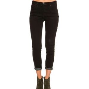 Free people jeans!!! Great condition!