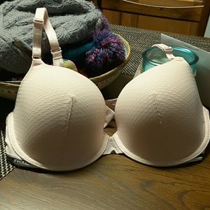 Victoria Secret Bra 36dd