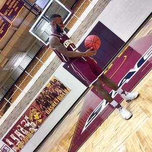 Meet your Posher, Martin