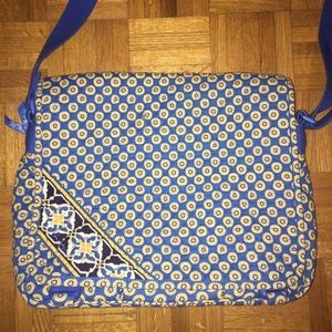 SOLD Vera Bradley crossbody mailbag