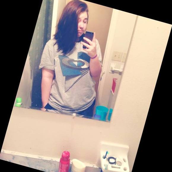 Meet your Posher, Aubrey - Picture 1 of 1