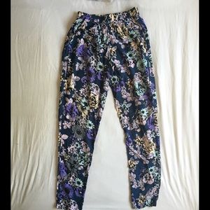 Floral Printed Pants with Elastic Waist