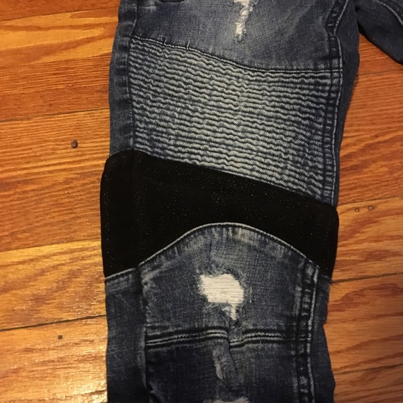 NEW! DKS Trends Jeans - Picture 3 of 5