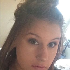 Meet your Posher, Tara