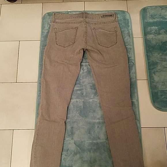 Express Jeans - Picture 6 of 7