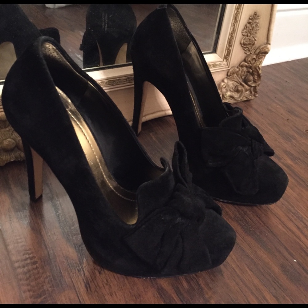 BCBG black suede pumps