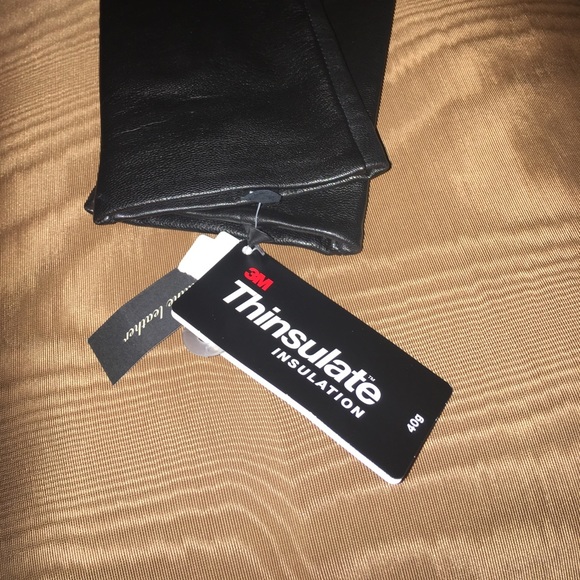 NEw woman's black leather gloves - Picture 3 of 7