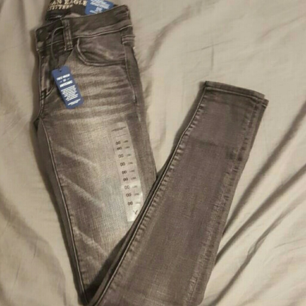 Brand new American eagle grey jeggings