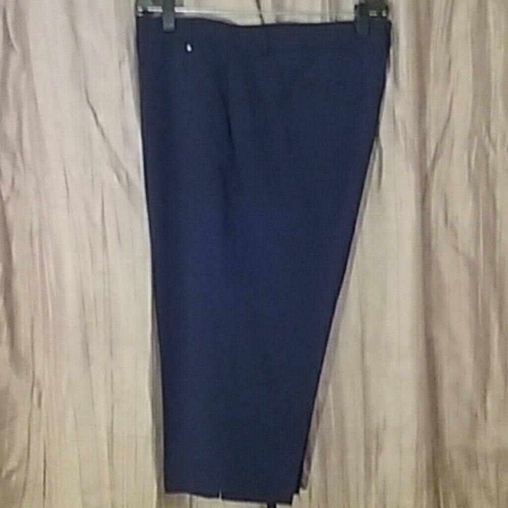 Woman's  pants
