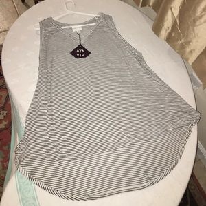 SPECIAL Ava+Viv tank top