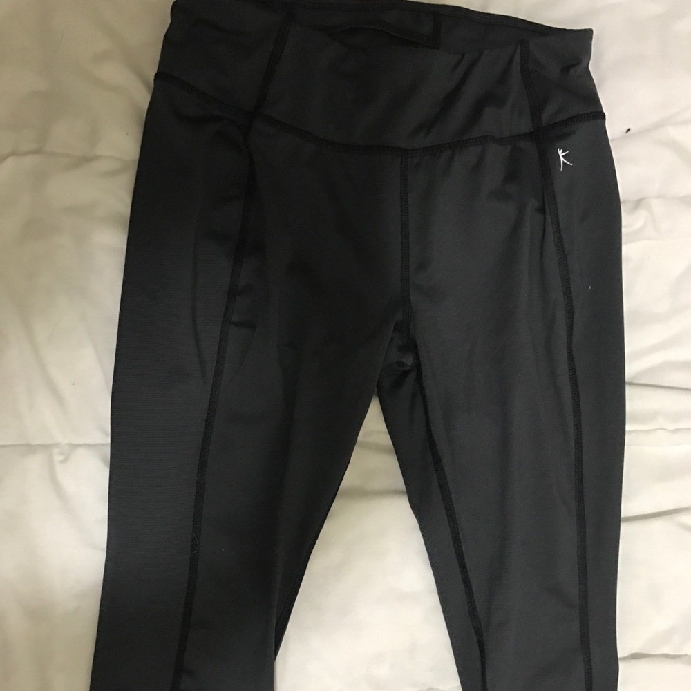 Capri workout pants