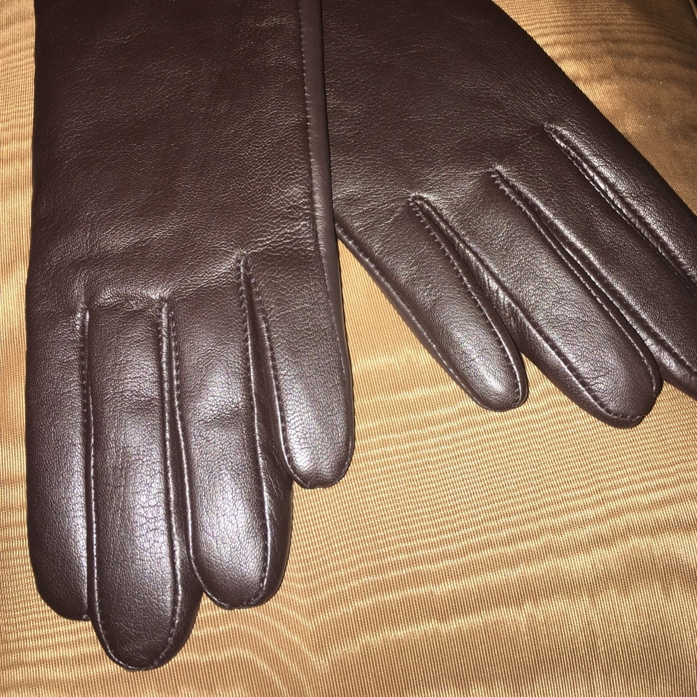 NWT chocolate leather gloves - Picture 4 of 6