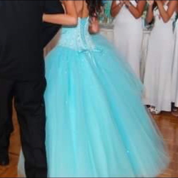 Mori Lee sweet 16 ball gown - Picture 7 of 8