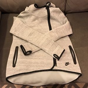 Nike Tech Fleece Full Zip hoodie