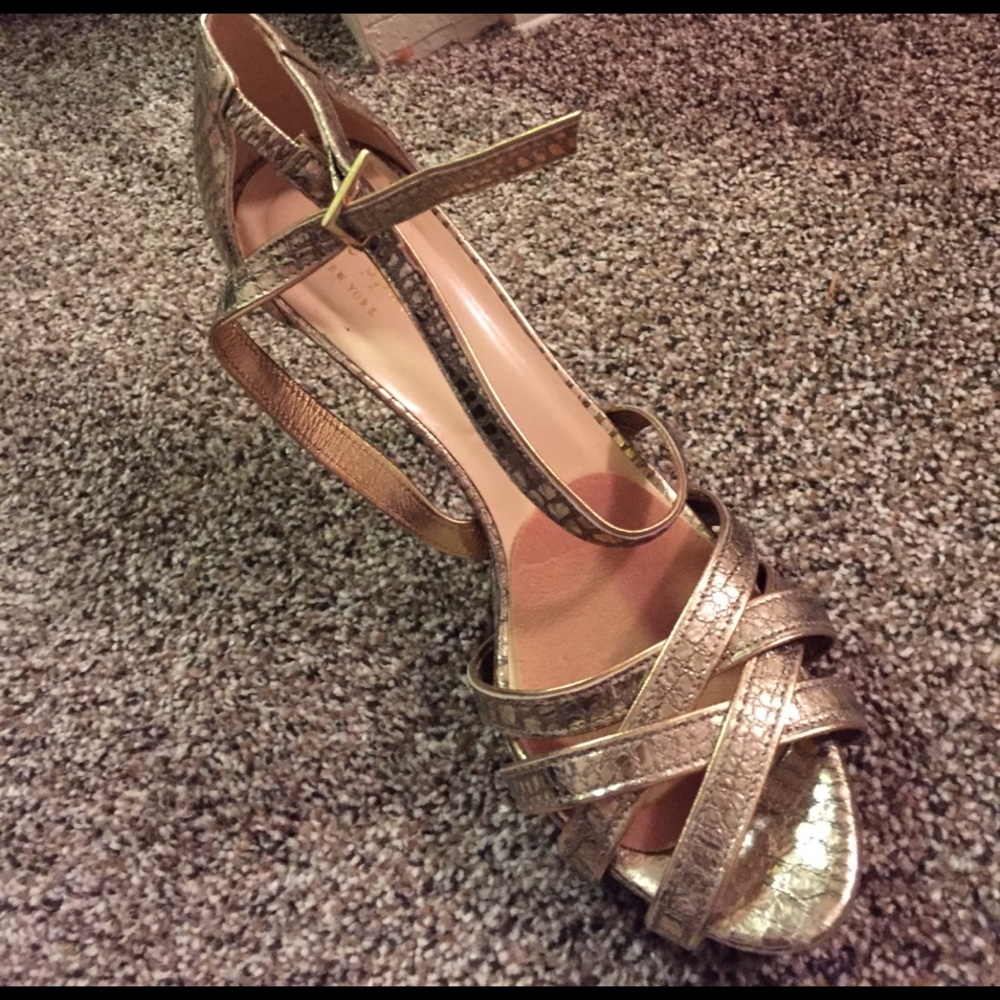 Kate Spade strapped sandal high heels 👠