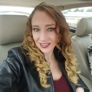 Meet your Posher, Meagan