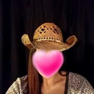 Straw like hat
