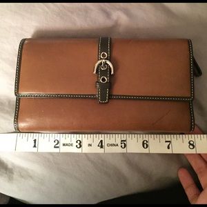 Coach wallet