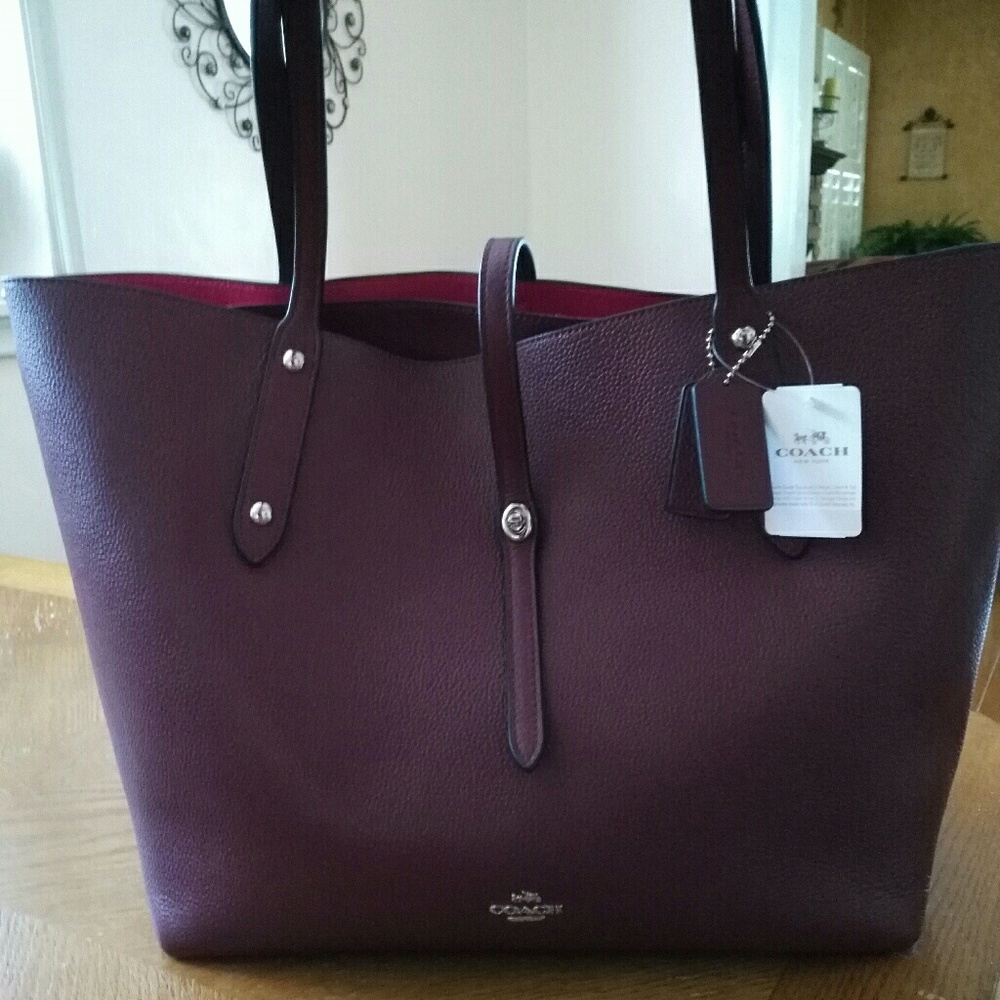 {SOLD} COACH Tote Bag