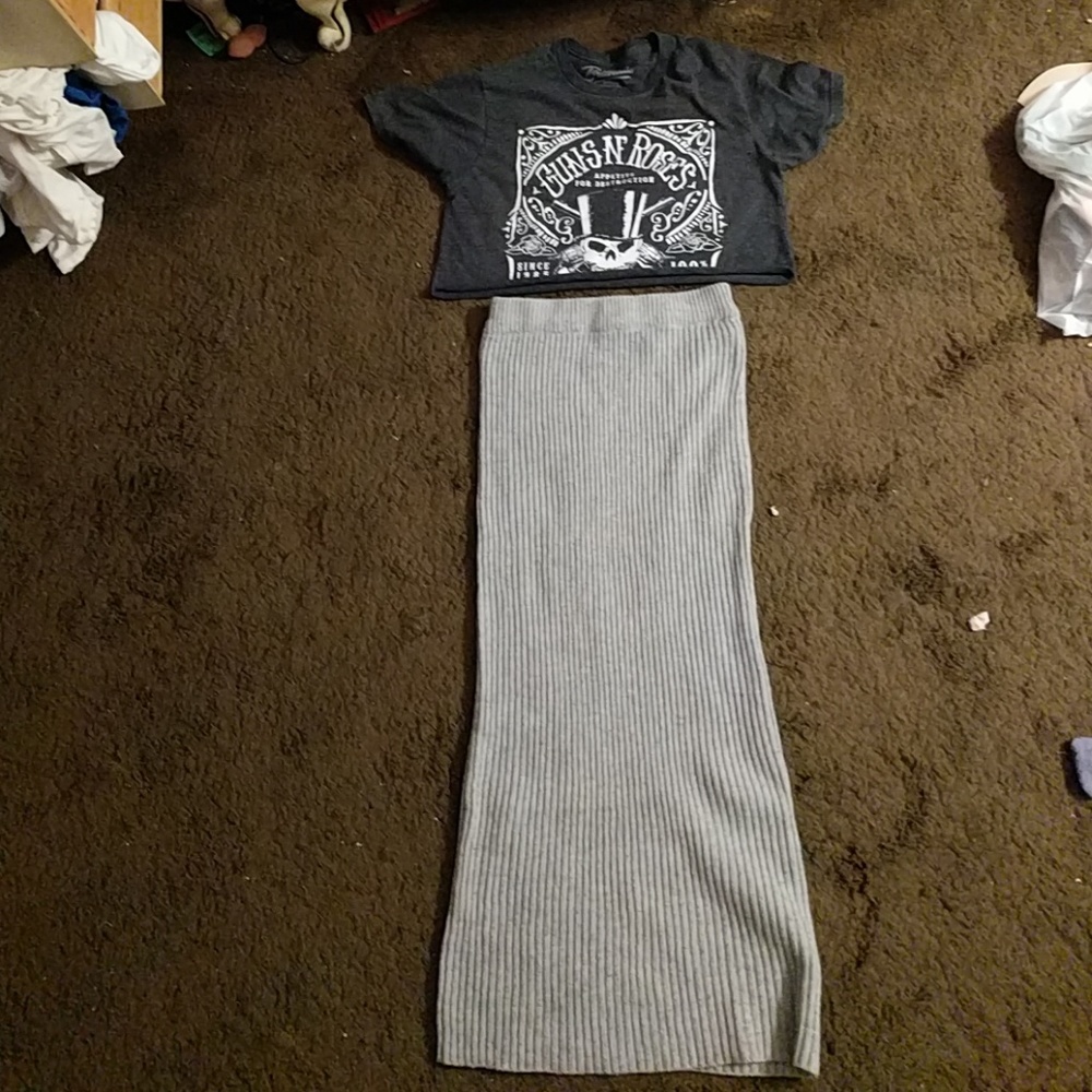 Ribbed Gray ankle length pencil skirt