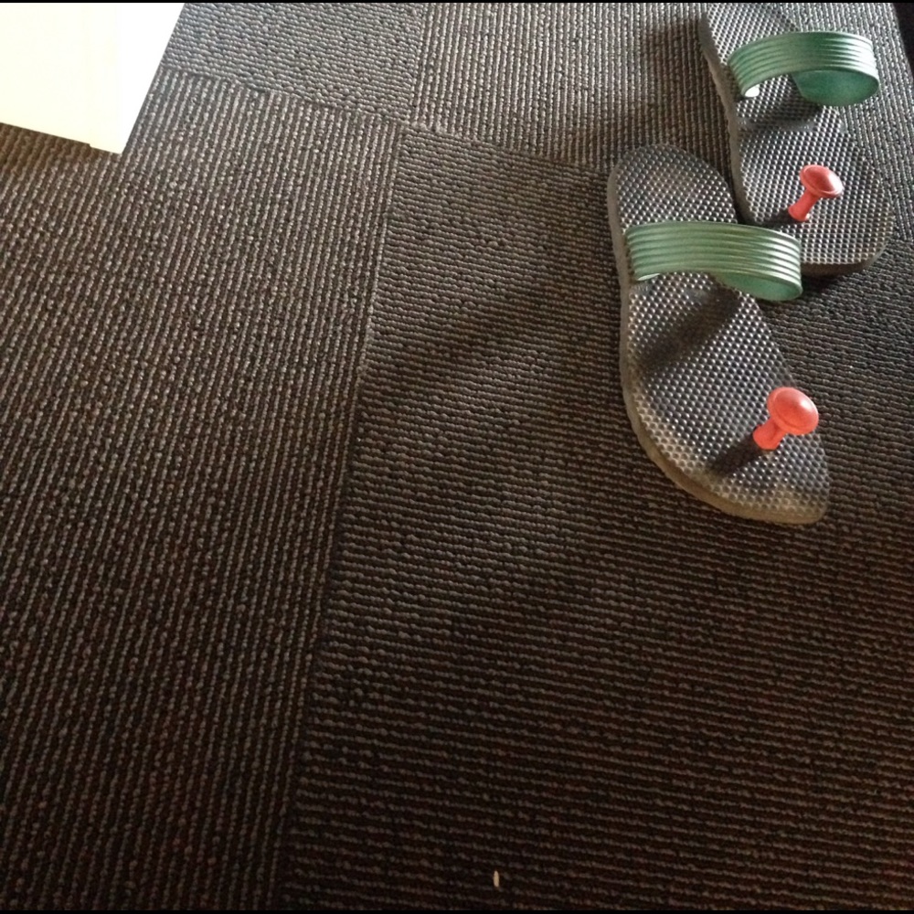 Multi colored flip flop for men