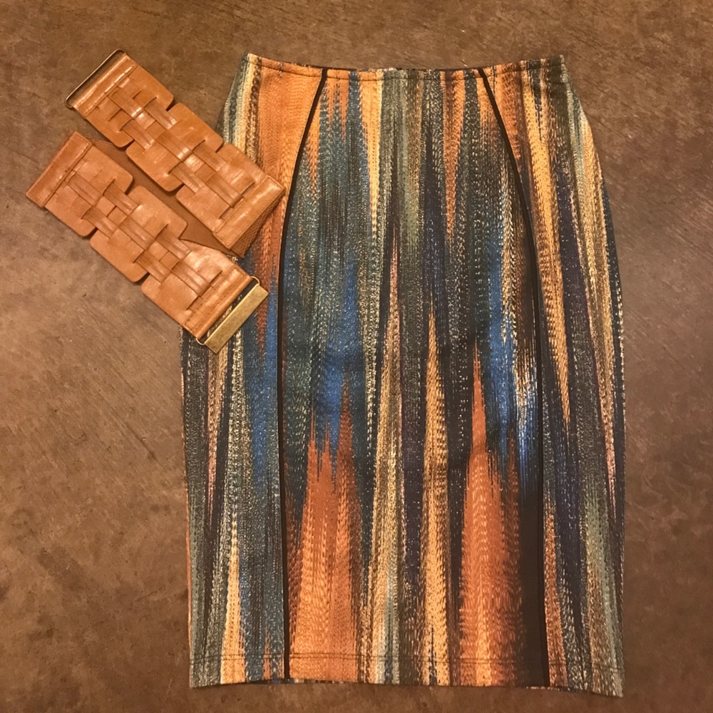 Printed pencil skirt and belt