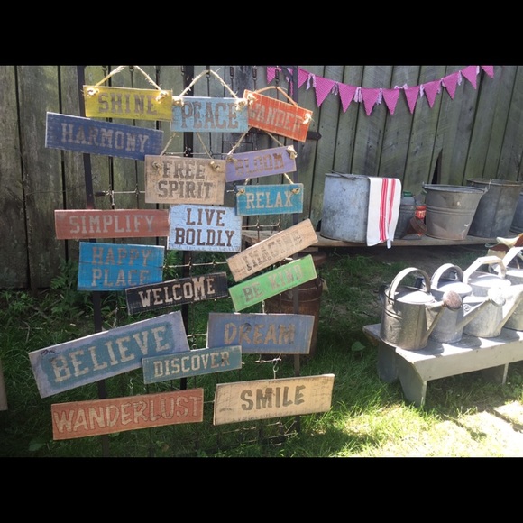 ✨SOLD✨Explore More Pallet Wood Sign - Picture 4 of 4