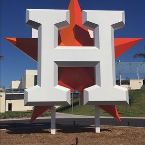 Meet your Posher, Valerie