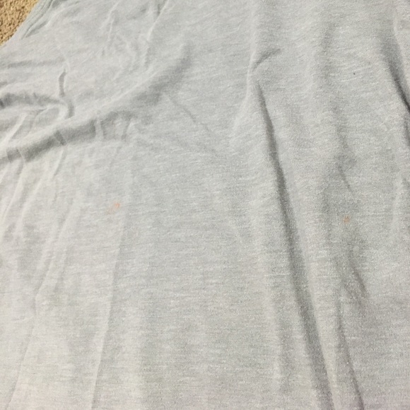 Express V-Neck Long Tee - Picture 7 of 8