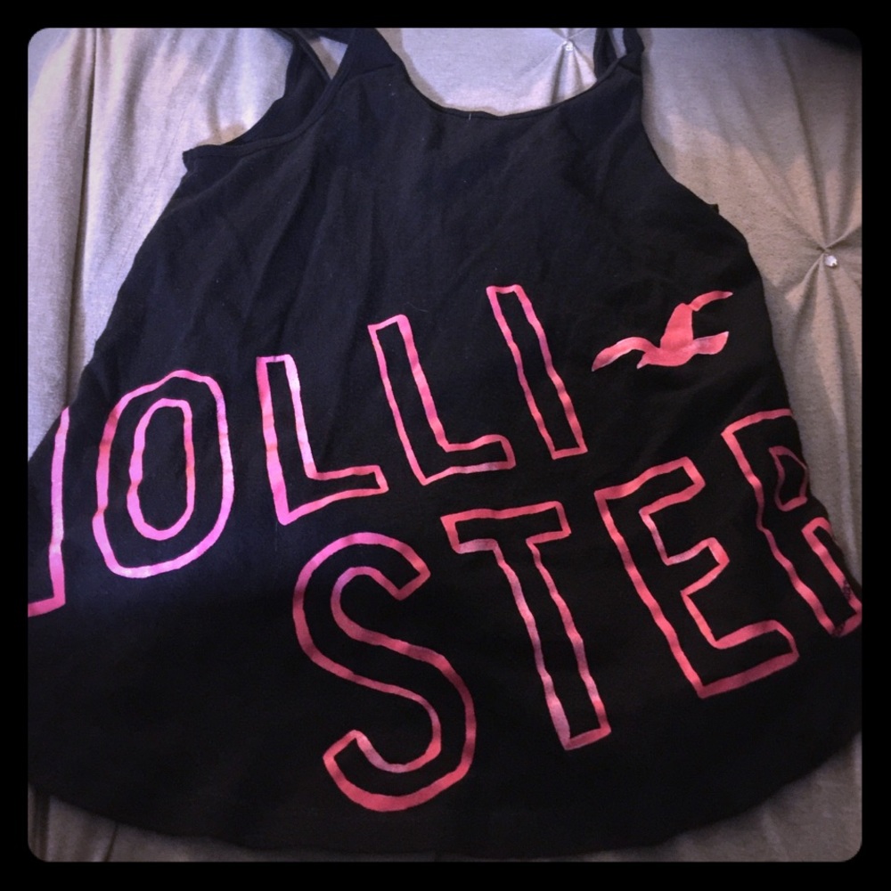 ✅3 for $15✅Hollister tank