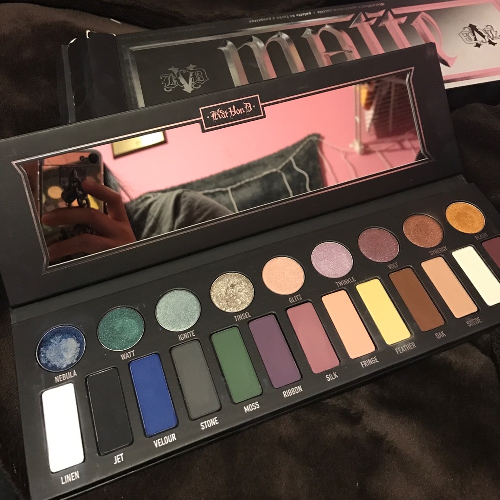 Kat Von D Metal Matte Eyeshadow Palette